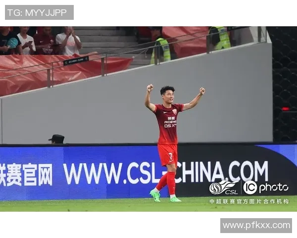 武磊再创中超辉煌时刻精彩破门助力球队争夺冠军荣耀 武磊再创中超辉煌时刻精彩破门助力球队争夺冠军荣耀