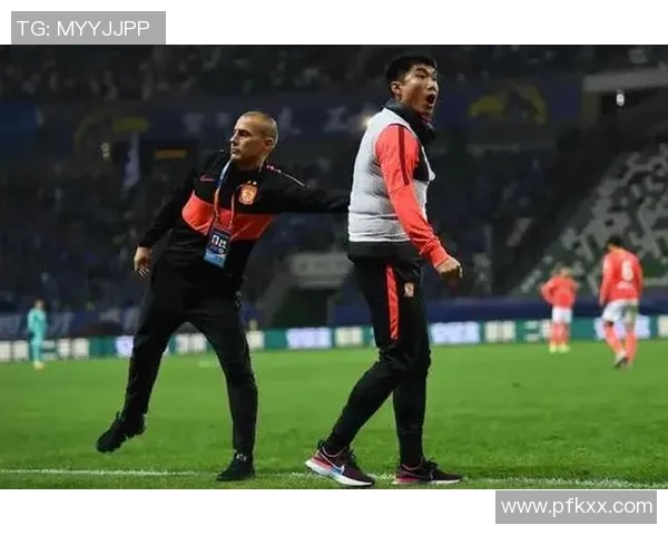 佐藤龙之介在中场调度中的战术智慧与团队协作分析