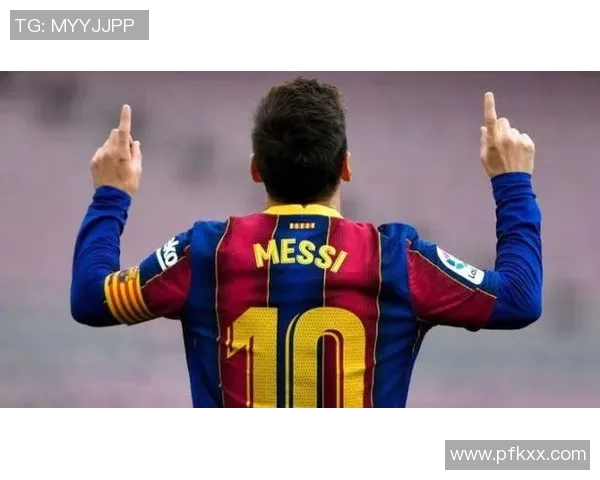 巴萨官方宣布续约梅西合同至2023赛季结束：传奇再续，荣耀永恒