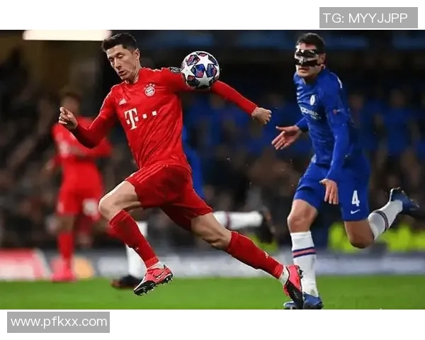 拜仁在欧冠小组赛中以微弱优势战胜埃因霍温成功夺得三分 拜仁在欧冠小组赛中以微弱优势战胜埃因霍温成功夺得三分