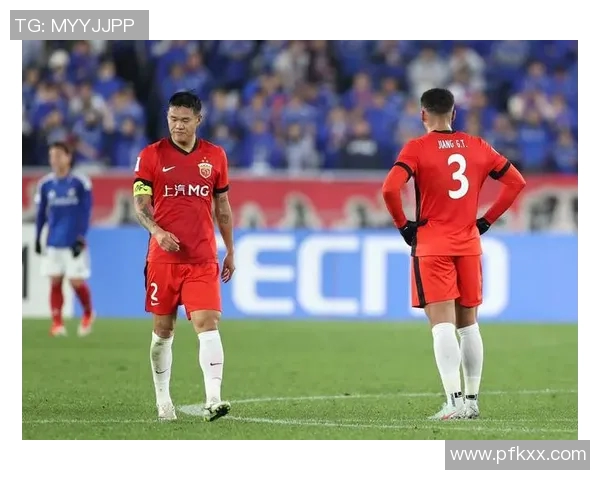 广州恒大客场大胜雅库塔，成功晋级亚冠16强，中国足球再次崭露头角